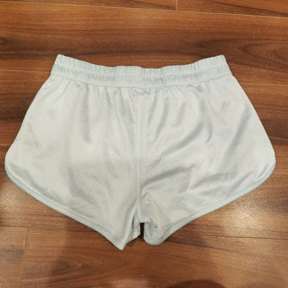 3/$15 Under Armour shorts - mint colour - Picture 2 of 2
